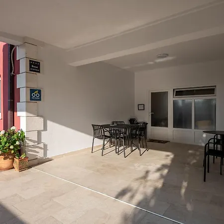 Apartman Liberty 2 *